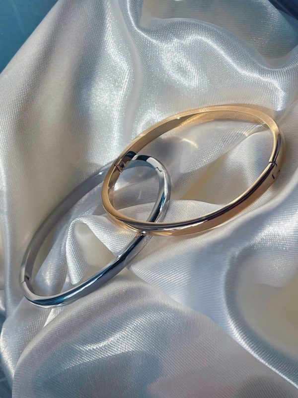 CLASSIC BANGLE