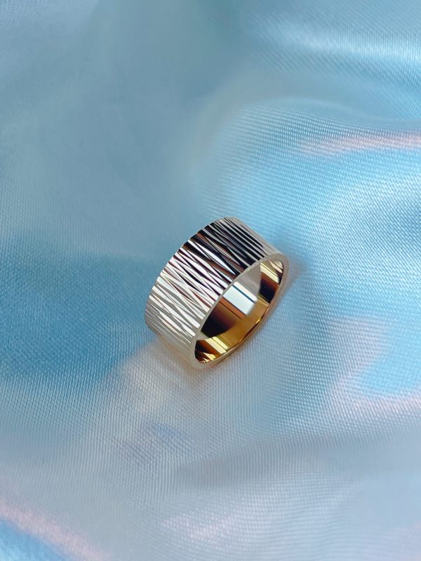 SCANDAL RING