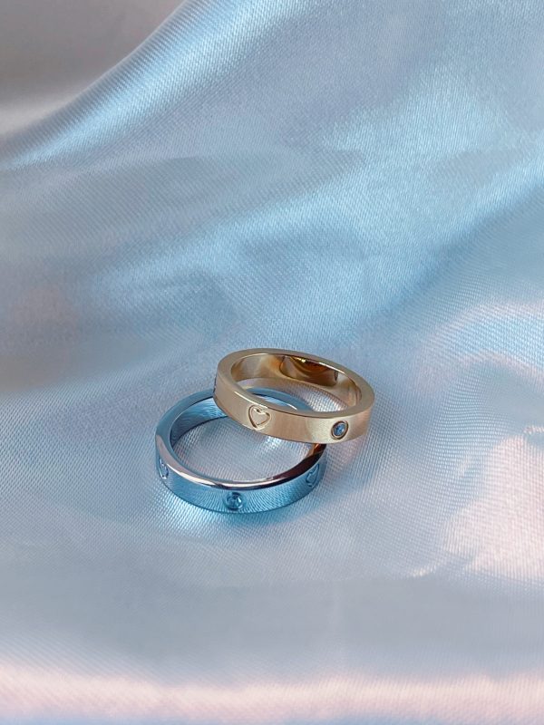 LOVE RING