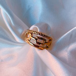 KELLY RING