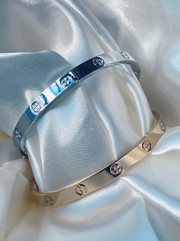 LOVE SCREW BANGLE 6MM