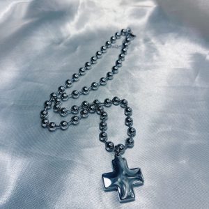 CHUNKY CROSS NECKLACE