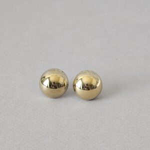 BUTTON EARRINGS