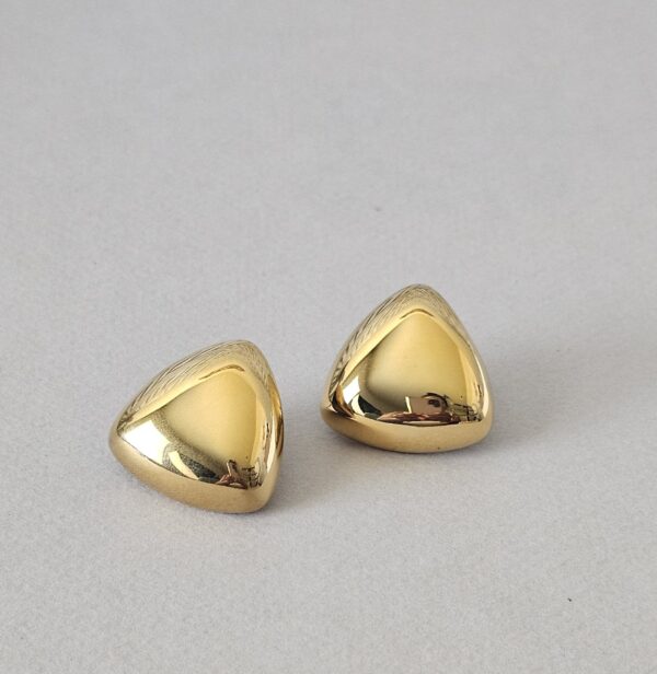 BIG TRIANGLE EARRINGS