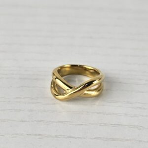 DOVE RING